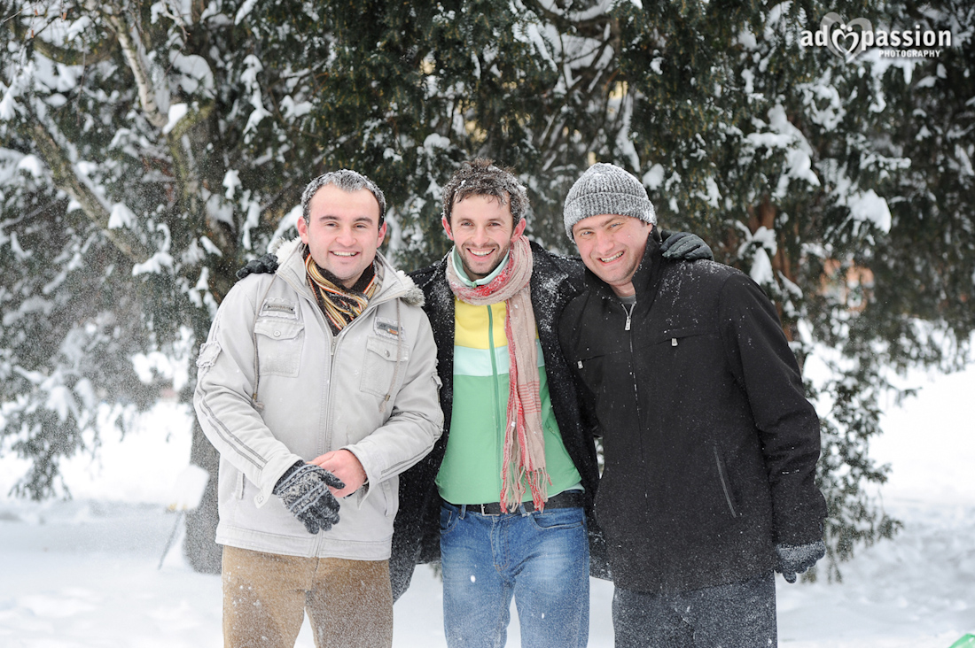 AD Passion Photography | ad-passion.com_fotograf_nunta_profesionist_timisoara_sedinta_foto_amicus_la_sanius_enjoying_winter_059 | Adelin, Dida, fotograf profesionist, fotograf de nunta, fotografie de nunta, fotograf Timisoara, fotograf Craiova, fotograf Bucuresti, fotograf Arad, nunta Timisoara, nunta Arad, nunta Bucuresti, nunta Craiova 